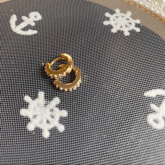 NWOT Anthro BaubleBar Mini Crystal Hoop Earrings - Picture 3 of 5